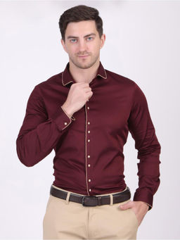Pier seven - Men Maroon Cotton Blend Solid Slim Fit Shirt