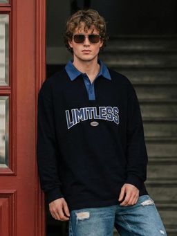 VEIRDO - Men Black Limitless Text Oversized Polo T-shirt