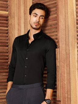 CAHOOT - Men Black Solid Slim Fit Full Sleeves Shirt
