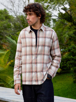 CAHOOT - Men Beige Tartan Checks Oversized Fit Full Sleeves Shirt