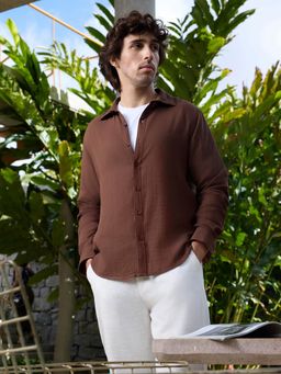 CAHOOT - Men Coffee Brown Solid Regular Fit Full Sleeves Shirt