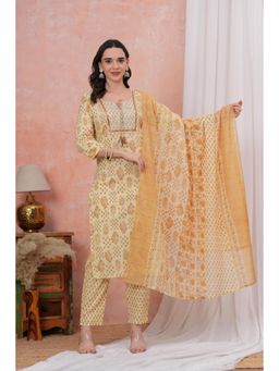 Gahan - Women Yellow Floral Cotton Kurta with Pant & Dupatta