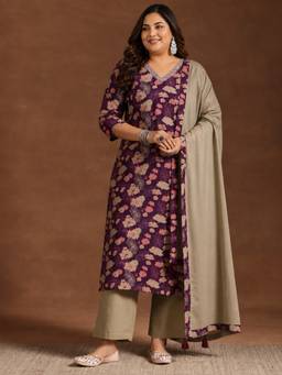 Extra love by Libas - Women Cotton Burgundy Kurta With Pant & Dupatta