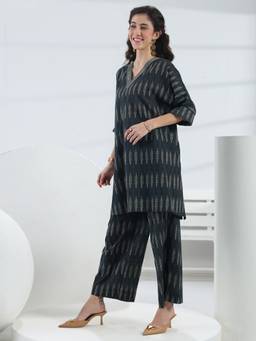 Libas - Women Cotton Black Kurta with Pant