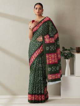 Garden VARELI - Women Pure Cotton Green Printed Saree
