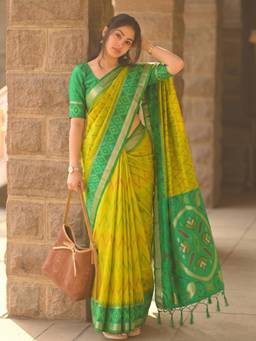 Sutriti - Women Silk Yellow Handloom Saree