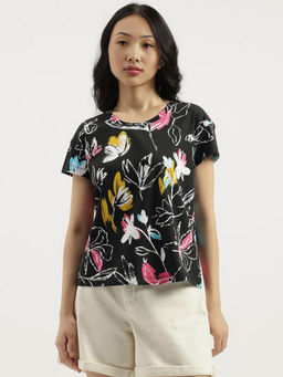 United Colors of Benetton - Women Black Floral T-Shirt