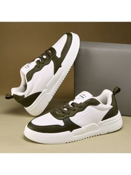 Campus - Avenue White Men Sneakers