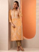 Orange color option