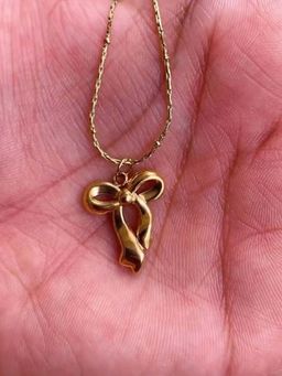 Designs & You - Gold-Plated Anti Tarnish Infinity Bow Pendant Necklace