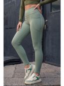 Green color option, Sold out, Currently selected