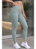 Green color option, Currently selected