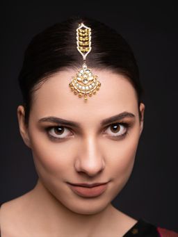 PANASH - Gold-Plated Kundan Studded and Pearl Maangtikka