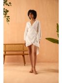 White color option, Sold out, Currently selected