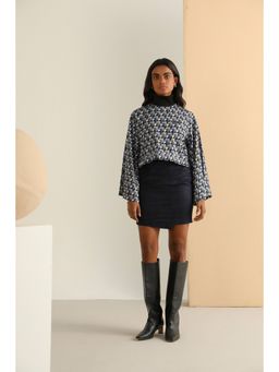 PRIMAL GRAY - Hill Stone B Crepe Sporty Silk Crop Top