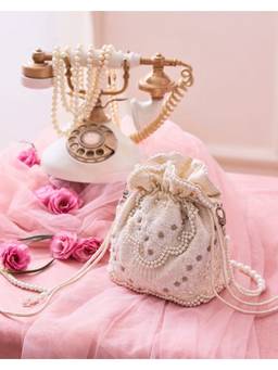 Fizzy Goblet - Women Pearly Charm Ivory Potli