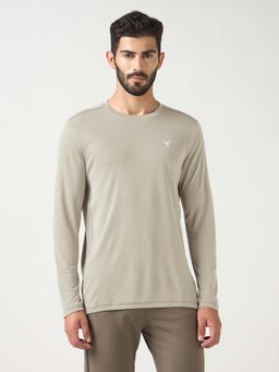 Technosport - Men Beige Textured Slim Fit Sports T-shirt