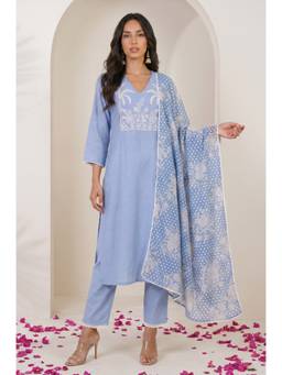 W - Blue Thread Embroidered Straight Kurta With Pant & Dupatta