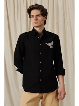Eszett - Dove Embroidery Linen Black Shirt