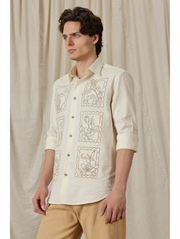 Eszett - Cream Embroidery Frame Shirt