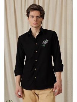 Eszett - Jewel Flower Embroidery Black Shirt
