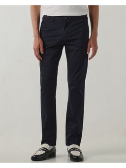 Reid & Taylor - Men Navy Blue Solid Chinos