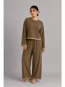 Brown color option