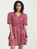 Pink color option, Sold out, Currently selected