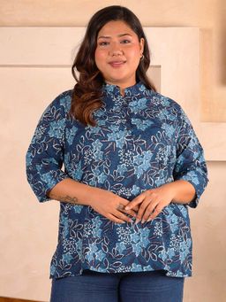Indietoga - Plus Size Blue Floral Printed Cotton Top