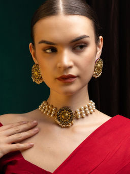 PANASH - Gold-Plated Kundan Stone Studded and Beaded Jewellery Set