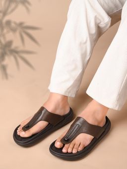 CLOG LONDON - Men Brown Sandals