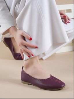 MOZAFIA - Women Maroon Casual Ballerina