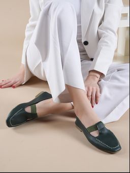 MOZAFIA - Women Olive Casual Loafers