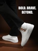 White color option, Currently selected