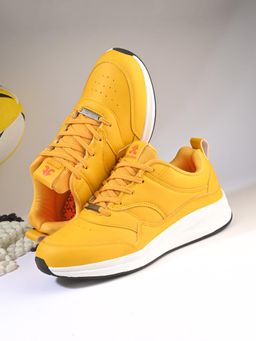 Off Limits - Women STUSSY W ( MEMORY TECH ) Running Shoes - Yellow