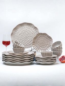 The Golden Theory - 18 Piece Grey Ripple Textured Ceramic Dinner Set