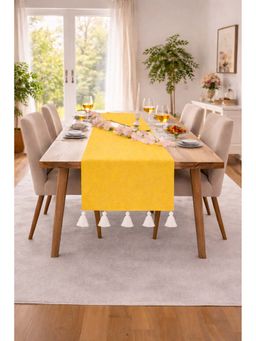 THROW PILLOW - Yellow Tassel Table Runner