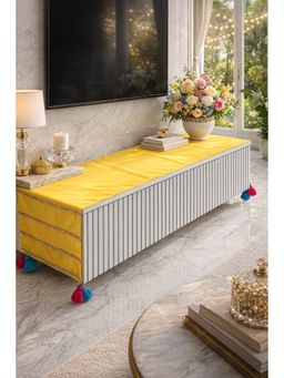 THROW PILLOW - Yellow Gold Sequence Corner Tassels Tv Unit Runner