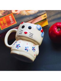 TheYUGO - Beige 3D Kitty Mug