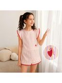 Pink color option, Currently selected