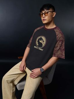 The Souled Store - Official Mortal Kombat Finish Him Men Oversized T-Shirt