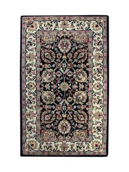 Qaaleen - Fine Handcrafted Cut Pile Finish With Same Level Pattern Black Rug