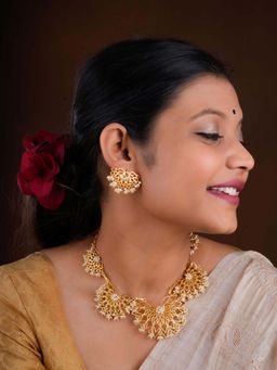 TOTAPARI - Gold Padma Haar Jewellery Set