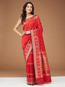 Fabindia - Red Viscose Blend Handwoven Saree Without Blouse