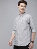 Grey color option, Currently selected