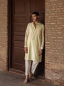 Yellow color option, Currently selected