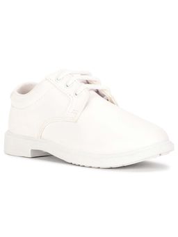 Bata - White Lace Up Oxfords School Shoes Classic Formal Fit