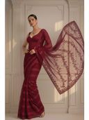 Maroon color option, Currently selected