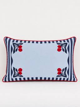 Lovedwell - Berry Float Cushion Cover