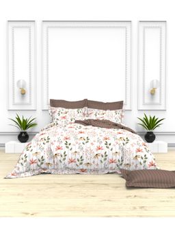 the White Moss - 5Pc Cream And Peach Self Striped 250Tc Cotton King Bedsheet With 4 Pillows